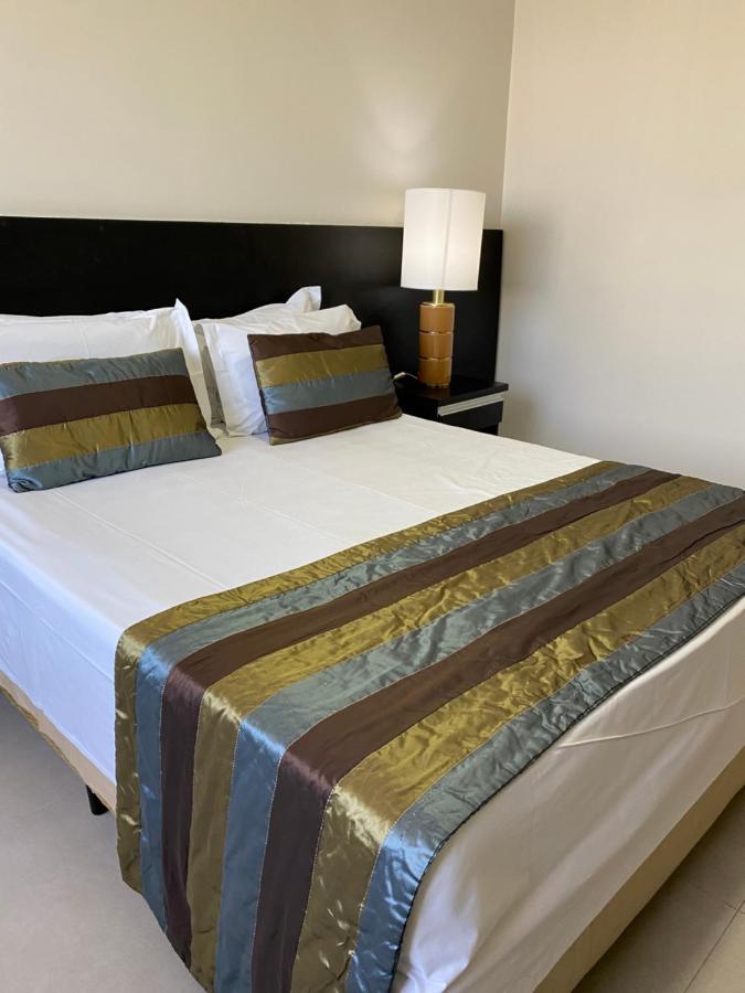 Like Ue Hotel Goiânia Eksteriør bilde