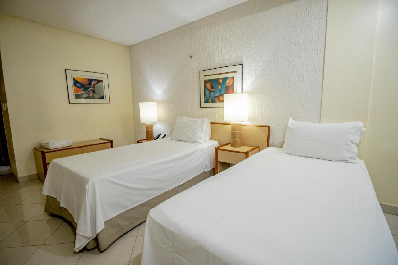 Like Ue Hotel Goiânia Eksteriør bilde