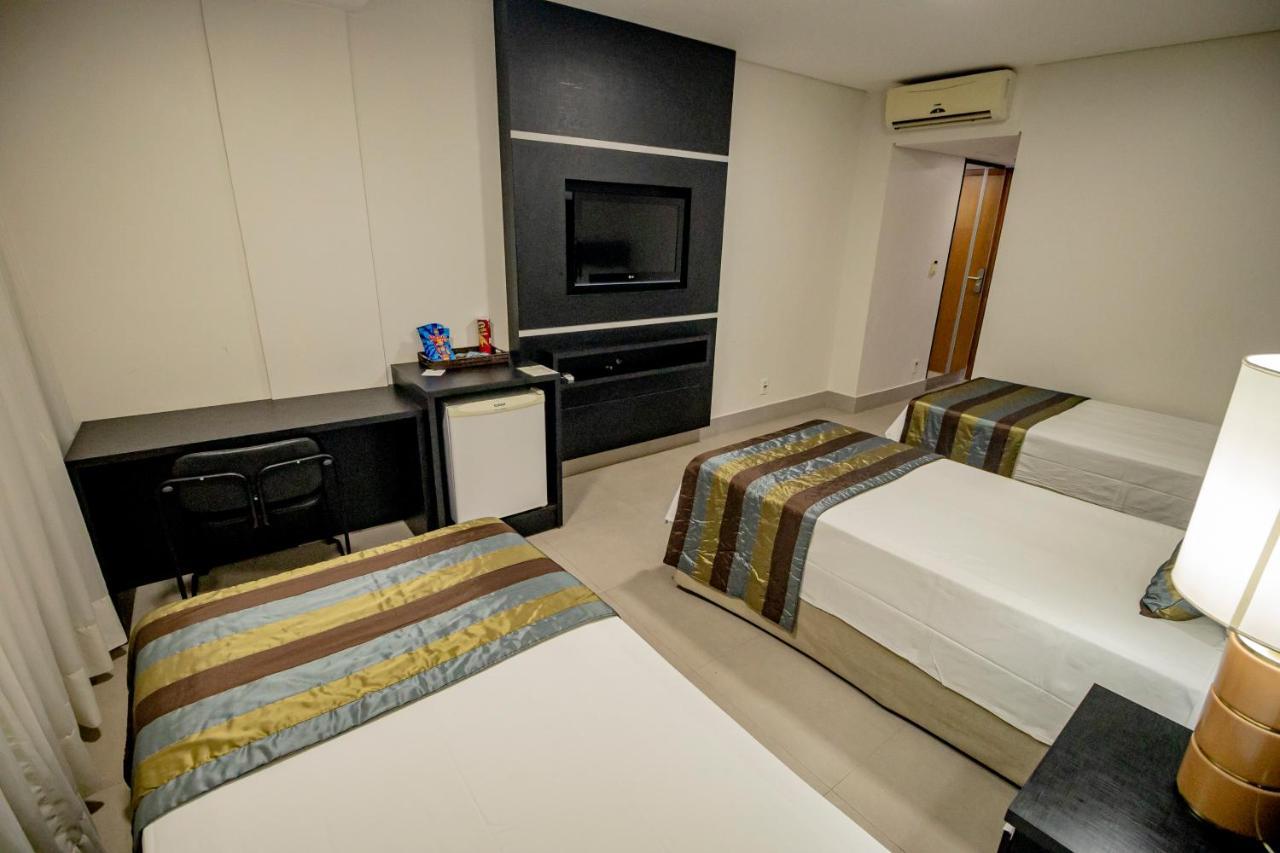 Like Ue Hotel Goiânia Eksteriør bilde