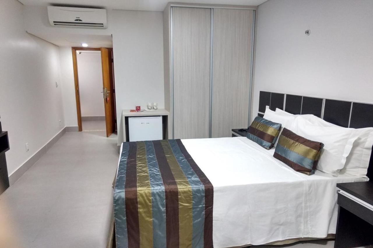 Like Ue Hotel Goiânia Eksteriør bilde