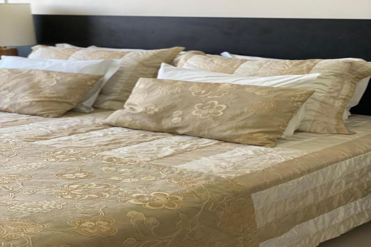Like Ue Hotel Goiânia Eksteriør bilde