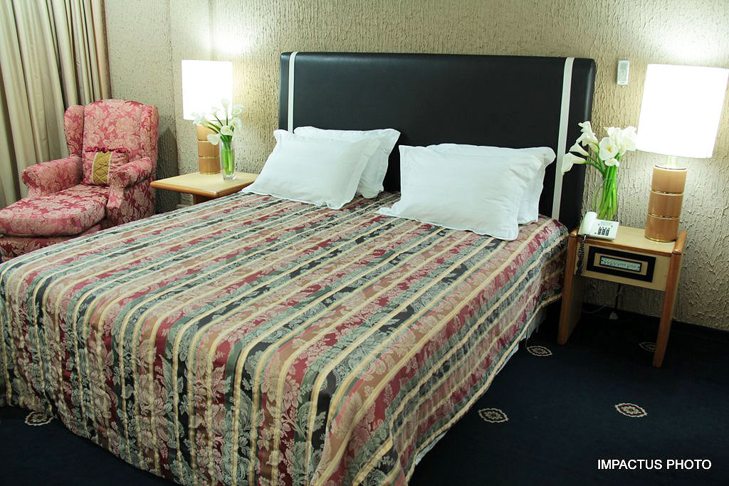 Like Ue Hotel Goiânia Eksteriør bilde